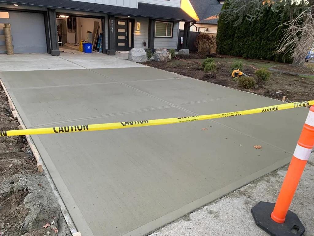 Pell-Builder-Inc-Concrete-Contractor-Langley-Residential-Driveway-and-walkway